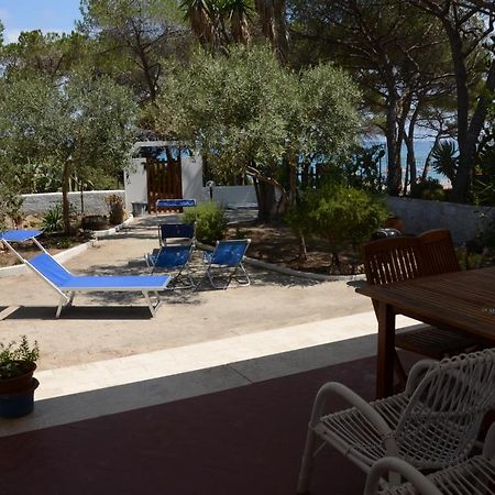 Apartments Villa Corrias Cala Liberotto Exteriör bild